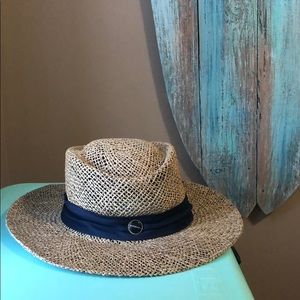 Fountainblue Hat